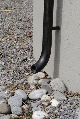 chopfholz-brunnen-detail