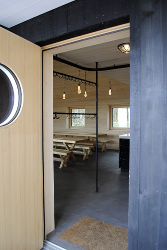 chopfholz garderobe